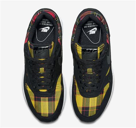 plaid Nike air max women